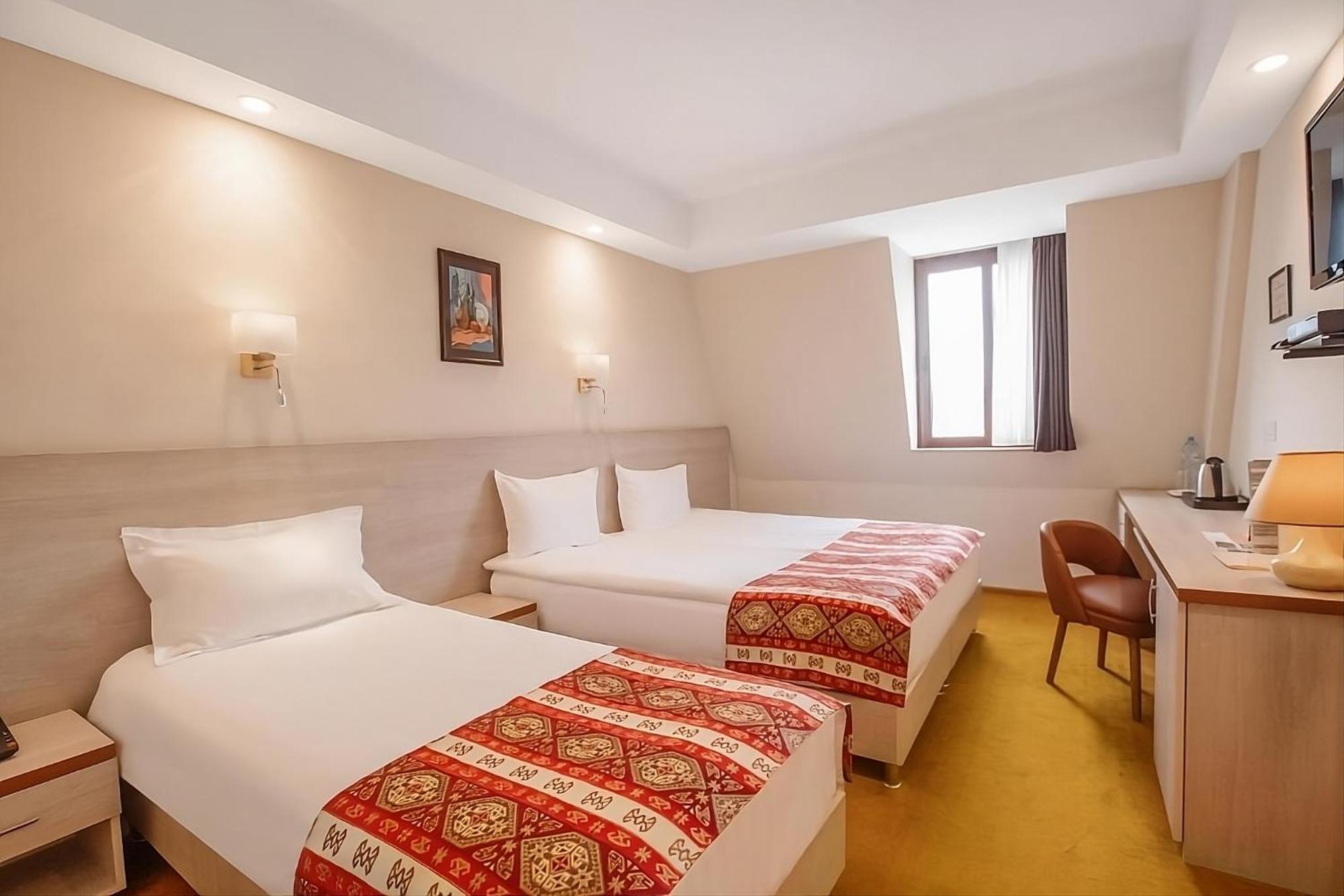 Urban Boutique Hotel Tbilisi ภายนอก รูปภาพ